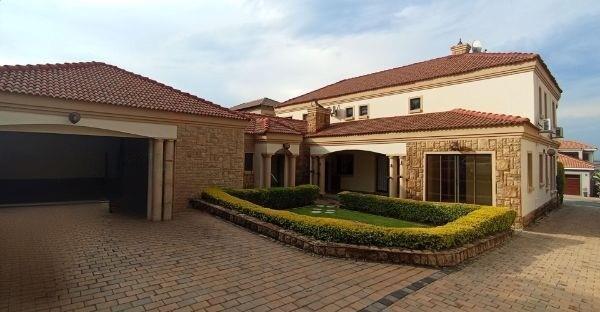 5 Bedroom House