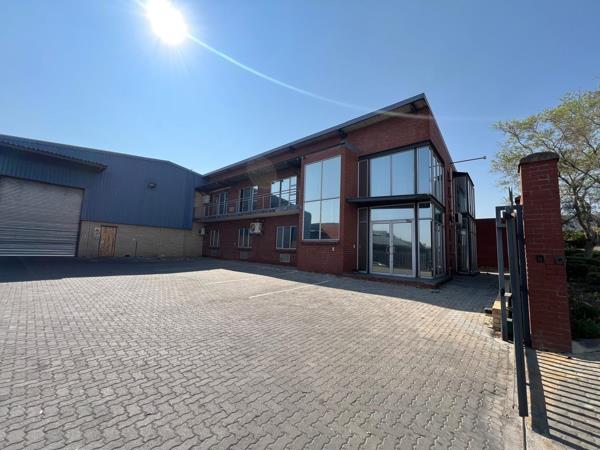 1 176  m² Industrial space
