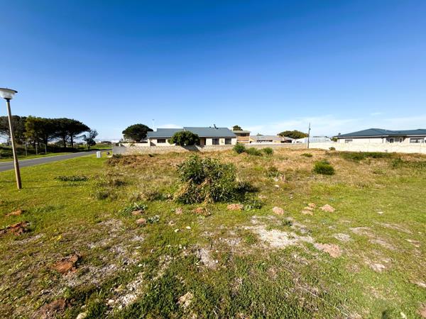 877 m² Land