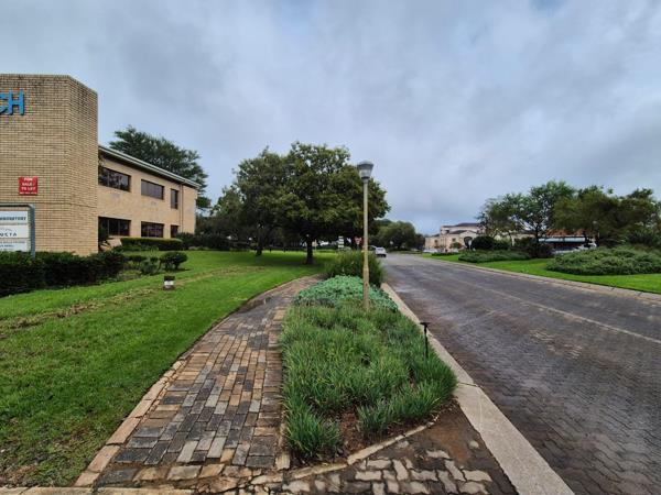 2 100  m² Office Space