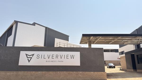 408  m² Industrial space