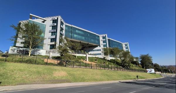 178  m² Commercial space