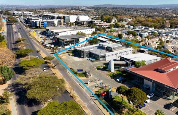 6 246  m² Commercial space