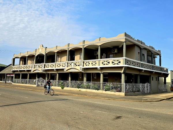 900  m² Commercial space