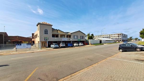 1 070  m² Commercial space