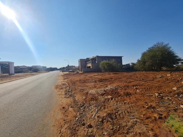 1 000 m² Land