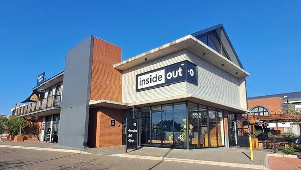 23  m² Retail Space