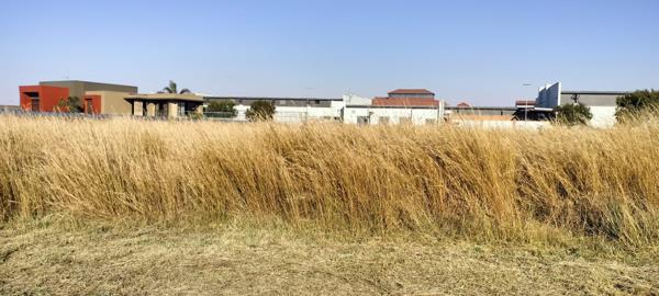 3 581 m² Land