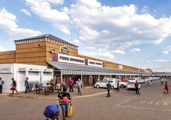 250 m² Retail Space