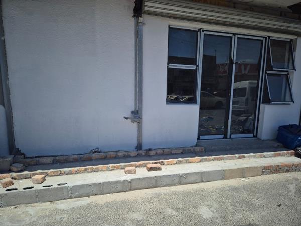 152  m² Industrial space