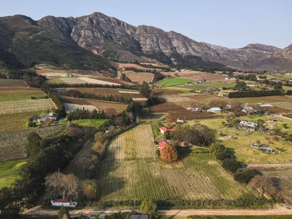 2.7 ha Agricultural Holding