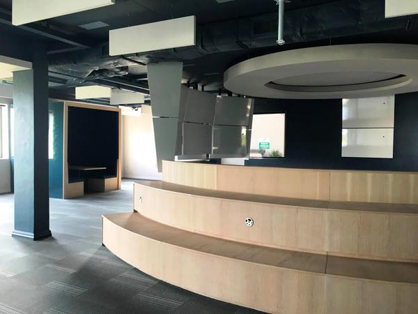 597  m² Office Space