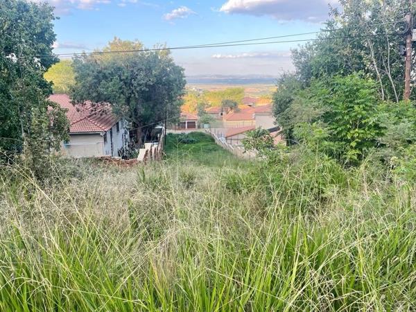 1 328 m² Land