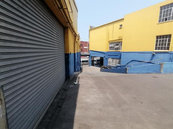 7 733 m² Industrial space
