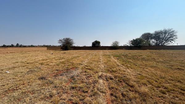 1 283 m² Land