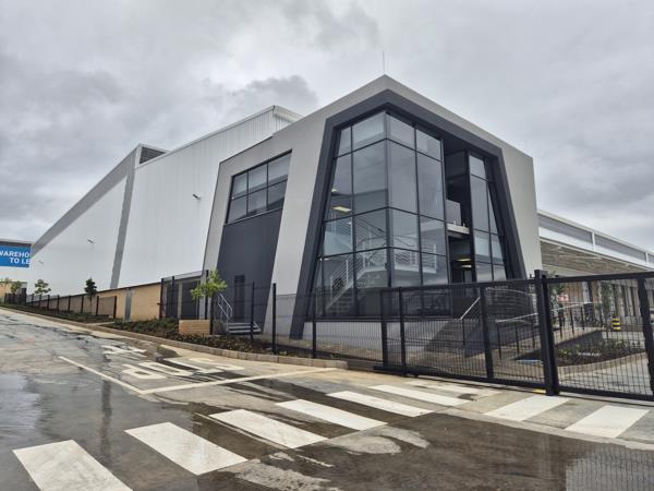 2 208 m² Industrial space