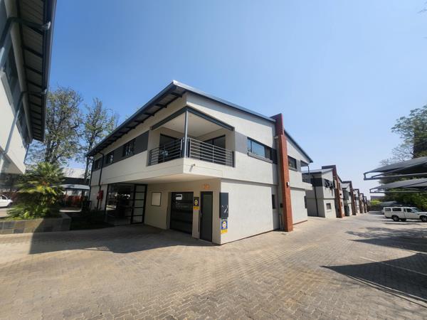 240 m² Commercial space