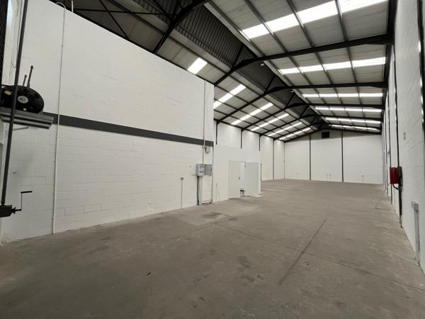 420  m² Industrial space