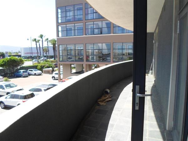 190  m² Office Space