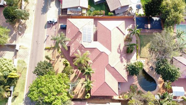6 Bedroom House