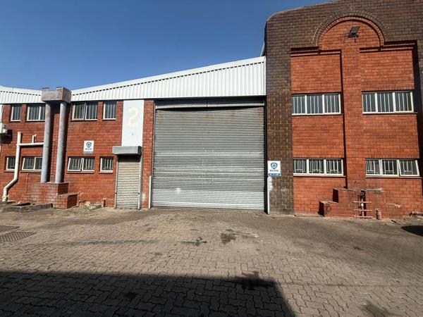 406  m² Industrial space
