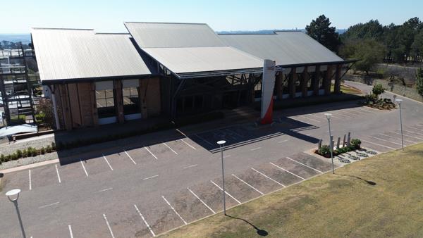 3 888 m² Commercial space