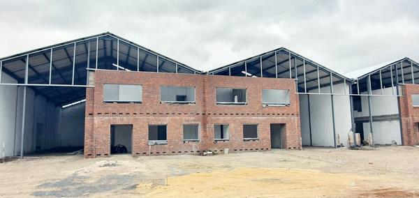 1 250  m² Industrial space