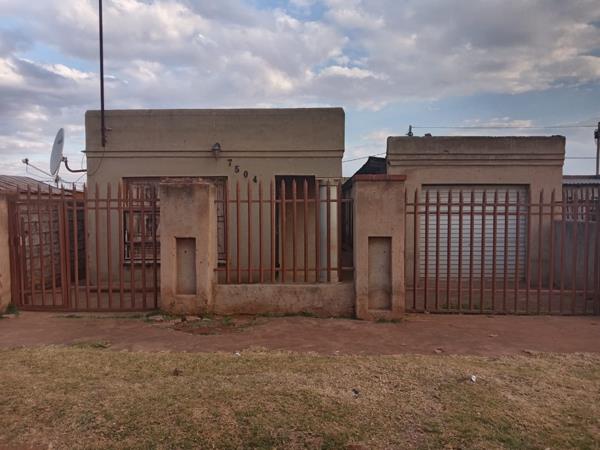 1 Bedroom House