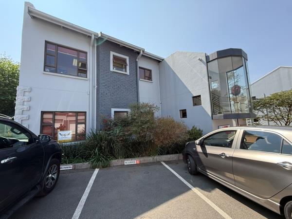 134  m² Commercial space