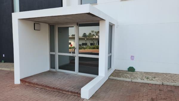 716 m² Commercial space