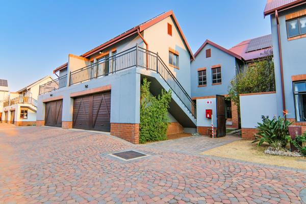 4 Bedroom Townhouse