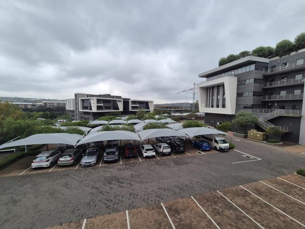 4 600  m² Office Space