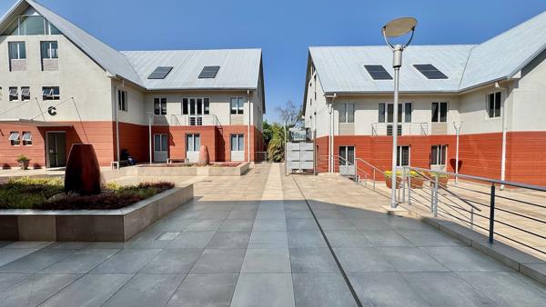 112  m² Office Space