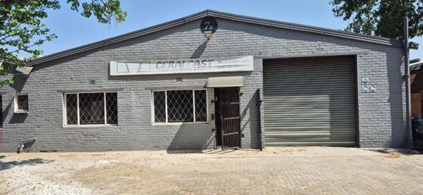 512  m² Industrial space