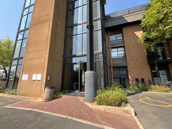 313  m² Office Space