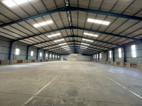 2 698  m² Industrial space