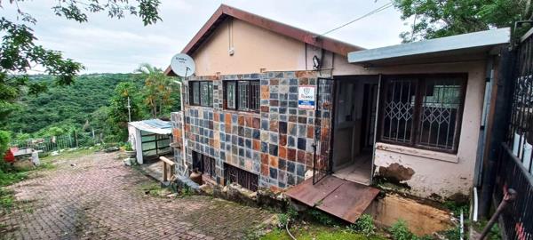 184  m² Commercial space