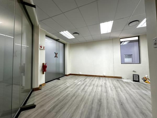 155  m² Office Space
