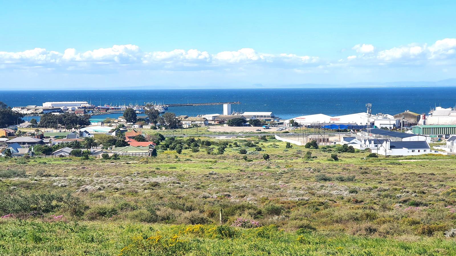 604 m² Land available in St Helena Bay