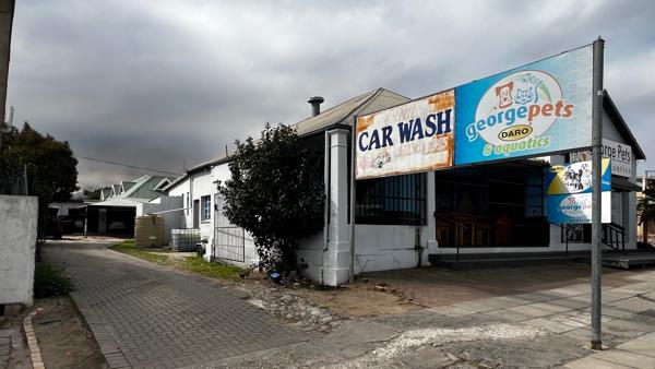 584  m² Commercial space