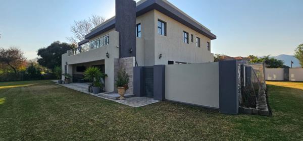5 Bedroom House