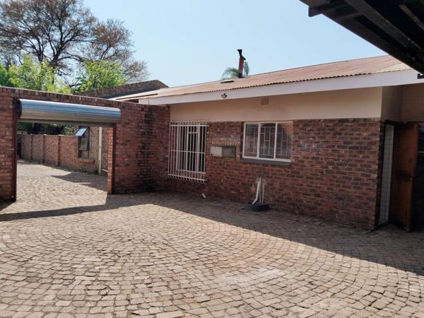 8 Bedroom House