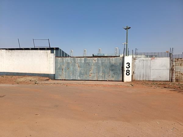 1 200 m² Industrial space