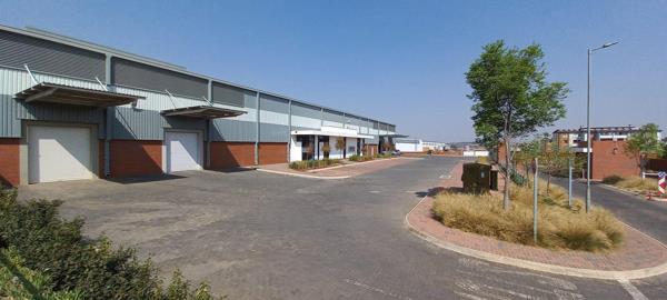 1 235 m² Industrial space