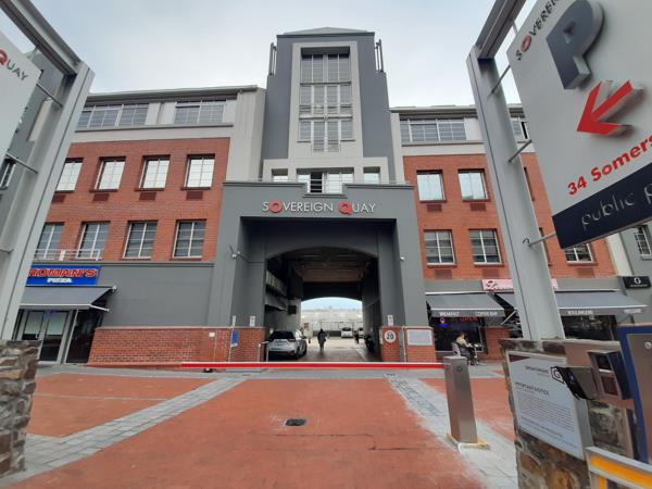 176  m² Commercial space