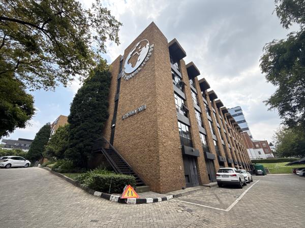 476 m² Commercial space