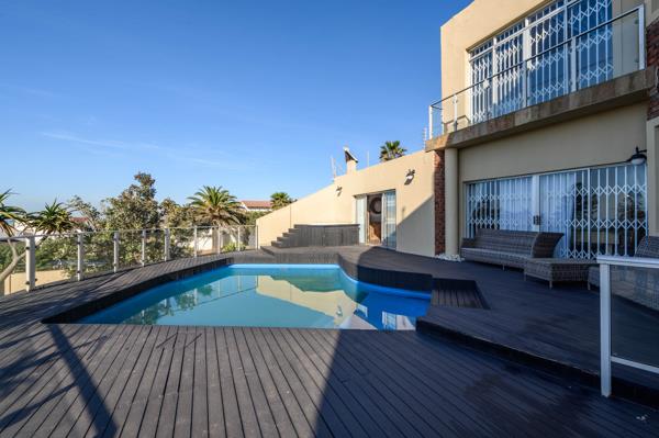 6 Bedroom House