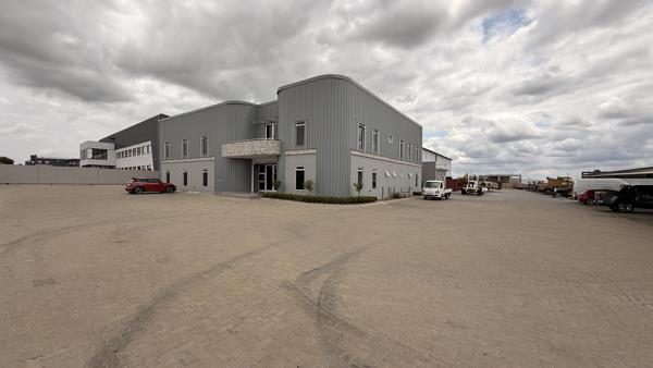 2 306  m² Industrial space