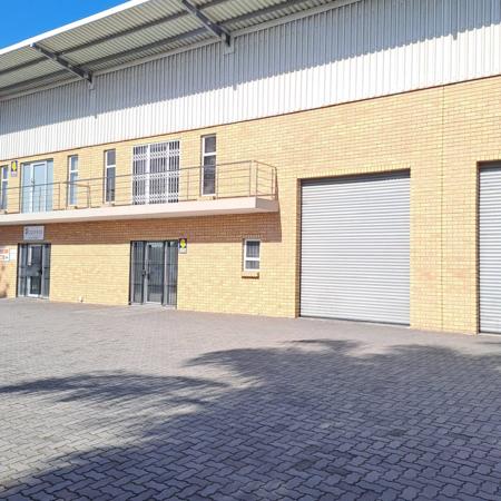 238  m² Commercial space