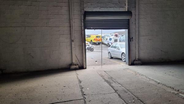 137  m² Industrial space